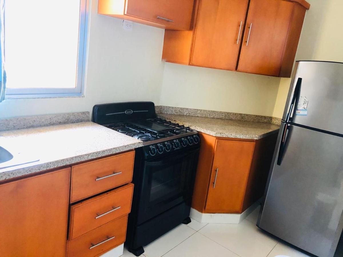 באני Dpravia Hotel Srl מראה חיצוני תמונה